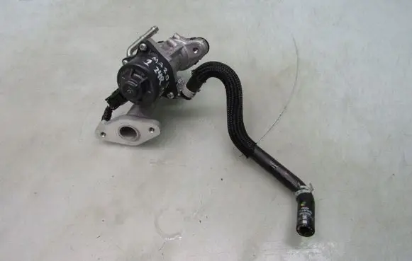 Mazda 2 EGR thermostat 