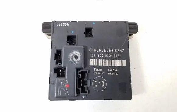 Mercedes-Benz E W211 Door control unit/module A2118201626