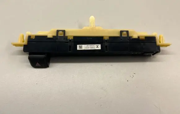 Toyota RAV 4 (XA40) Screen/display/small screen 8395042220 022200997 P08013