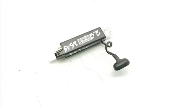 Chrysler Voyager Aerial antenna amplifier 05064324AC