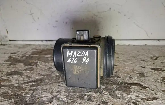Mazda 626 Mass air flow meter E5T51071 B577 1Z13