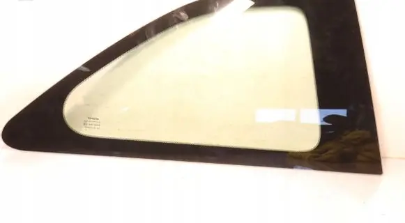 Toyota Aygo AB40 Sliding door window/glass 