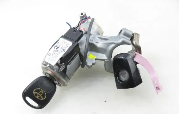 Toyota RAV 4 (XA20) Ignition lock 8978352040 45020423