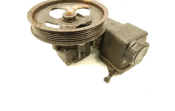Hummer H3 Power steering pump
