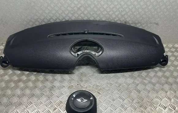 Mini One - Cooper R56 Dashboard