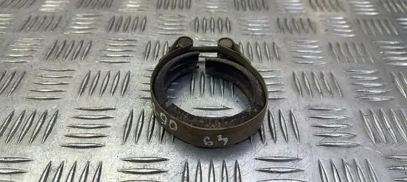 Audi A3 S3 8V Muffler pipe connector clamp 1K0253725
