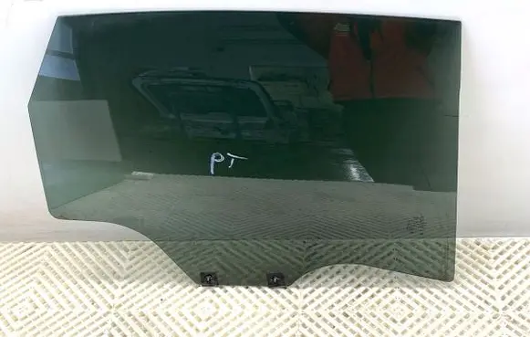 Renault Arkana Rear door window glass 