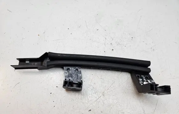 Citroen C5 Aircross Front door windshield rail 9811896480D