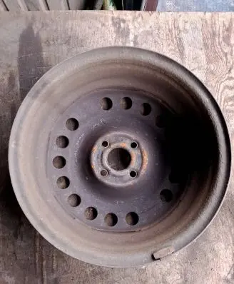 Nissan Primera R15 steel rim 