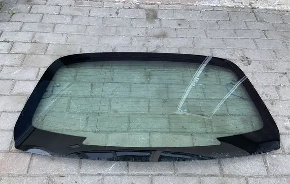Mercedes-Benz C W205 Rear windscreen/windshield window 43R001072