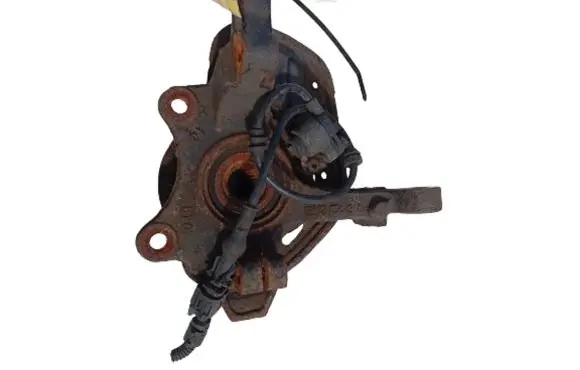 Opel Corsa C Rear wheel hub 13154318