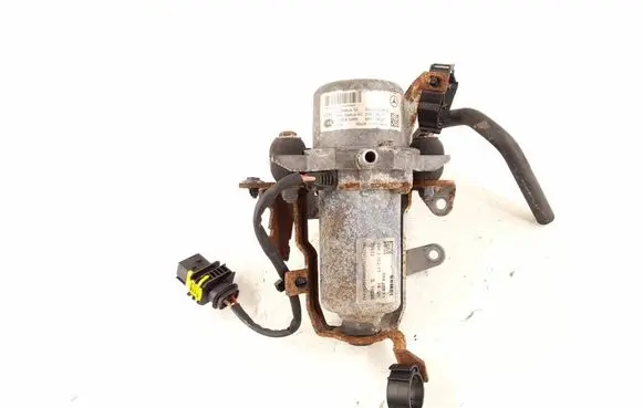 Mercedes-Benz E W212 Brake booster 0004302832 A0004302832