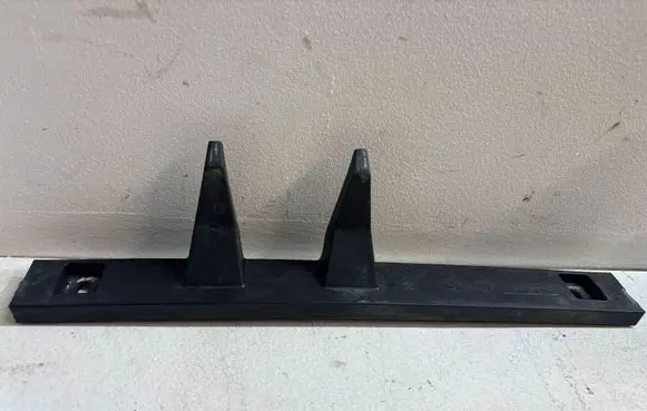 Audi A4 S4 B8 8K Rear bumper mounting bracket 8K9807861