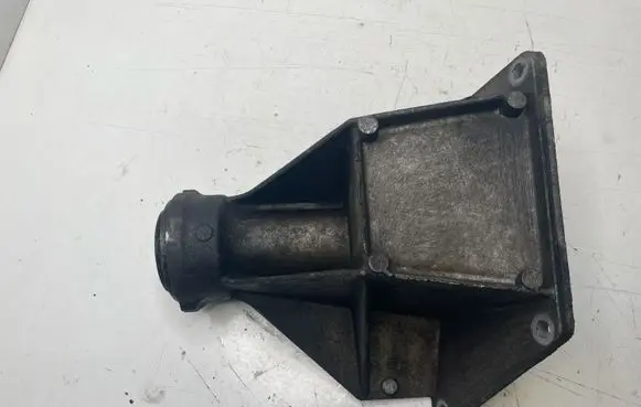 BMW X5 E53 Driveshaft support bearing bracket 7503120