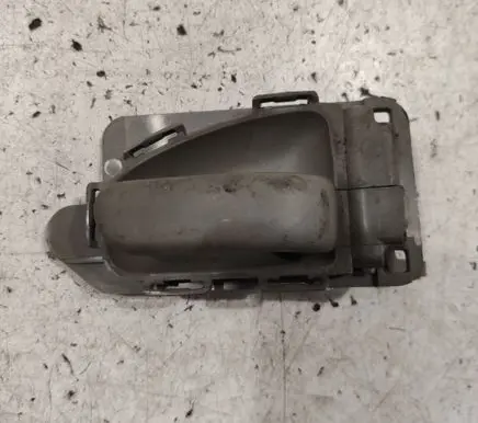 Citroen Xsara Picasso Front door interior handle 9631487677
