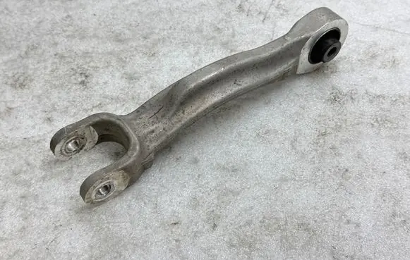 Tesla Model Y Rear control arm 128842700A