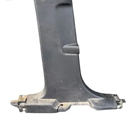 (B) pillar trim (bottom)