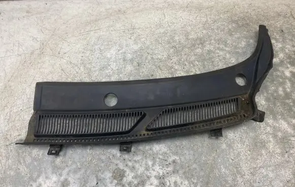 Ford Ka Wiper trim E4B5A02217BF