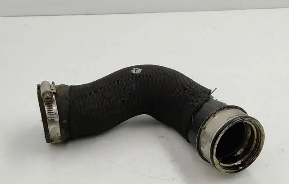 Audi A4 S4 B7 8E 8H Intercooler hose/pipe 8E0145737