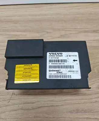 Volvo S80 Airbag control unit/module P30773720 00403611A7 006060100173