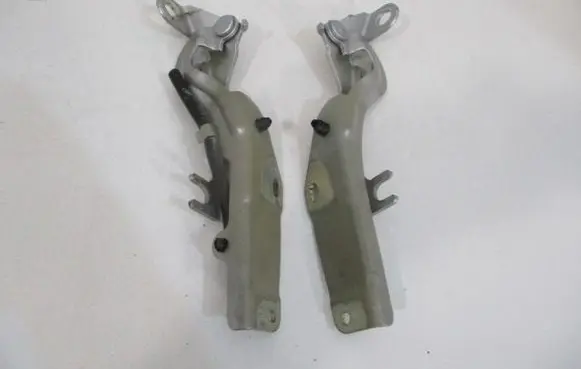 Citroen C3 Picasso Engine bonnet/hood hinges 9673165980
