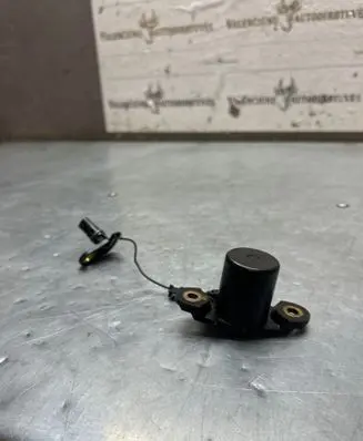 Mercedes-Benz C W205 Oil level sensor A0011531332