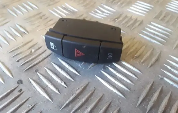 BMW 1 E81 E87 Hazard light switch 694560302 549529100