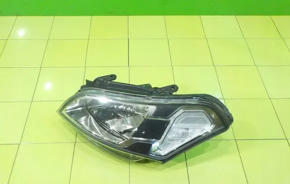 KIA Soul Headlight/headlamp PRZOD