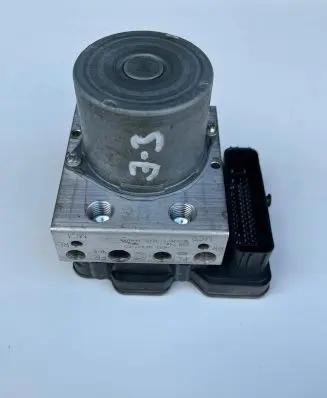 Jaguar XE ABS Pump HK832C353CG T2H37243 0265956524