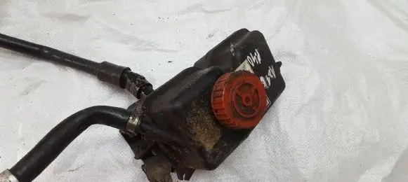 Peugeot 406 Power steering fluid tank/reservoir 96242473