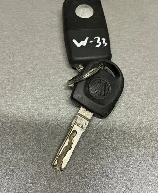 Volkswagen Touran I Ignition key/card 1J0959753DJ A315MH7 60925955