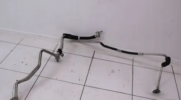 Chrysler Sebring (ST-22 - JR) Air conditioning (A/C) pipe/hose
