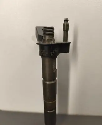 BMW 3 E90 E91 Fuel injector 7805428 0445116 090306