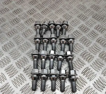 Nuts/bolts