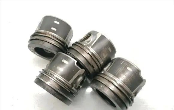 Peugeot Partner Piston BH02