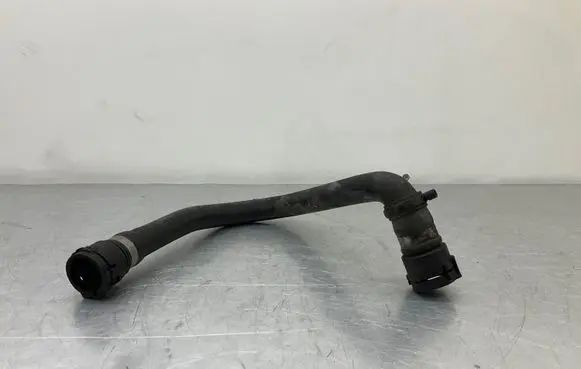 BMW 5 E60 E61 Engine coolant pipe/hose 6917697