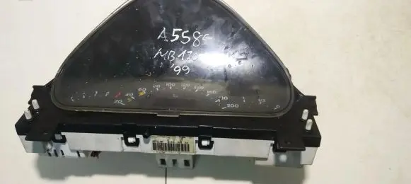 Mercedes-Benz A W168 Speedometer (instrument cluster) 09055719901 090526800941