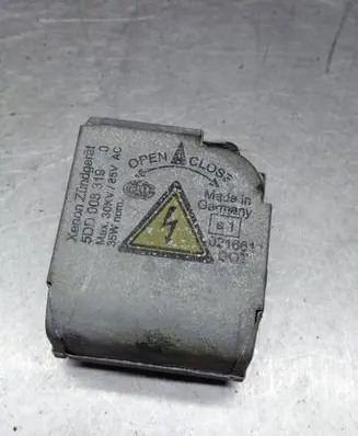 Audi A6 S6 C6 4F Headlight ballast module Xenon 5DD008319