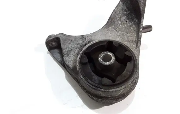 Opel Antara Engine mount bracket X04140