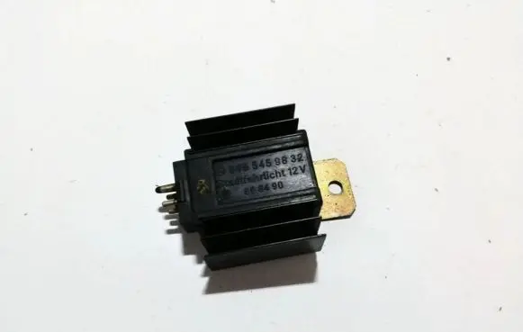 Mercedes-Benz E W124 Other relay 0055459832 898490