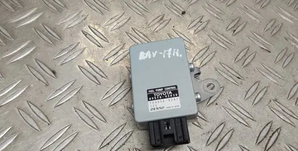 Toyota RAV 4 (XA40) Fuel injection pump control unit/module 8957042030