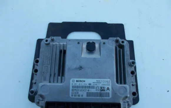 Citroen C4 I Picasso Engine control unit/module 9653958980