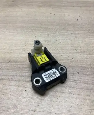 Toyota Yaris Airbag deployment crash/impact sensor 891730d020