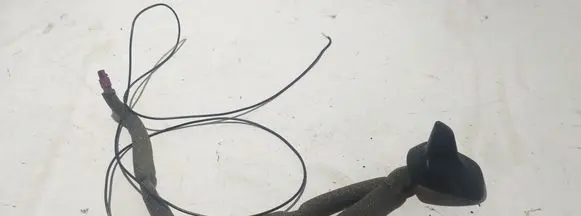 Audi A4 S4 B7 8E 8H Radio antenna 8E9035503T
