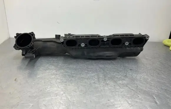 BMW 5 F10 F11 Intake manifold 7555663
