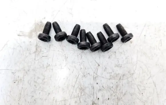 Nuts/bolts