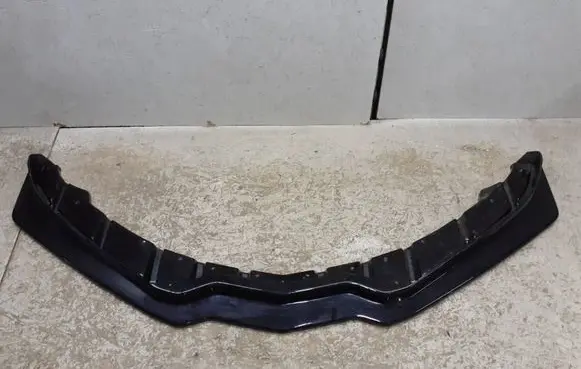 Chevrolet Corvette C7 Front bumper lip 