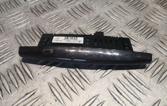 Mercedes-Benz E W212 Parking PDC sensor display screen A0015424623 0015424623