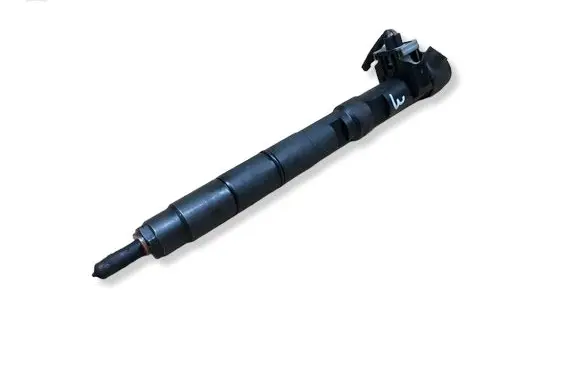 Volkswagen Polo V 6R Fuel injector 03P130277 D735WDPHA6 4XE793SRYY