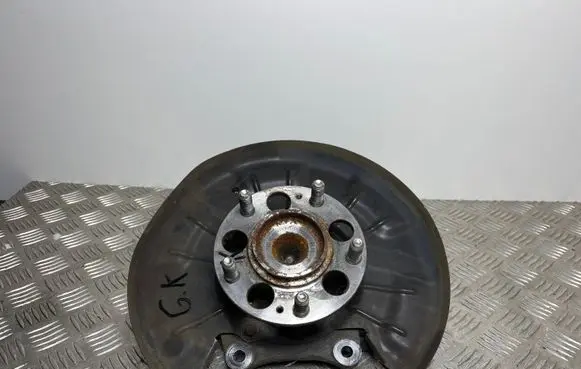 Hyundai Kona I Rear wheel hub
